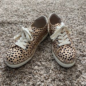 Brand new never worn Dolce Vita espadrilles